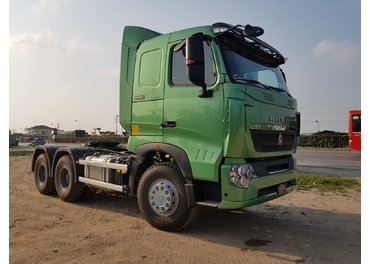 Đầu kéo Howo 380HP